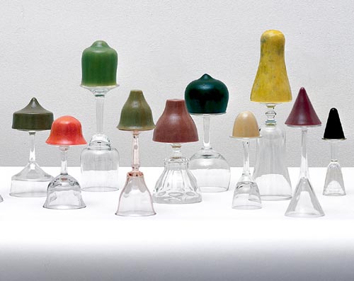 Untitled Snake Oil, 1998 Moet & Chandon winner 1998, collection Newcastle Region Art Gallery hotmelt, glass 19 pieces, dimensions variable (Detail)