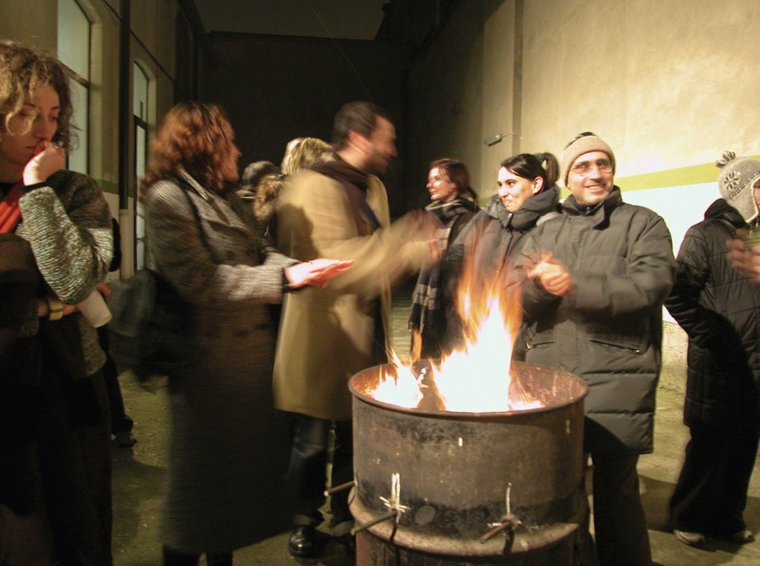 Welcome Fire 2003, barrel and fire (Care Of, Milan)